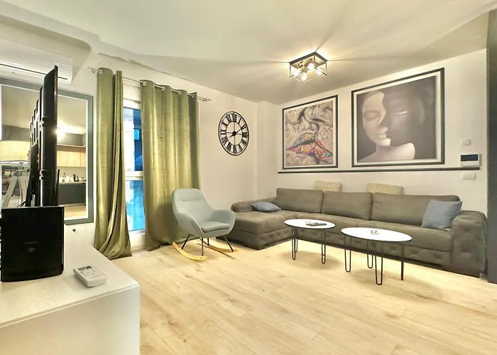 Modern One Bedroom Apartment Budva
