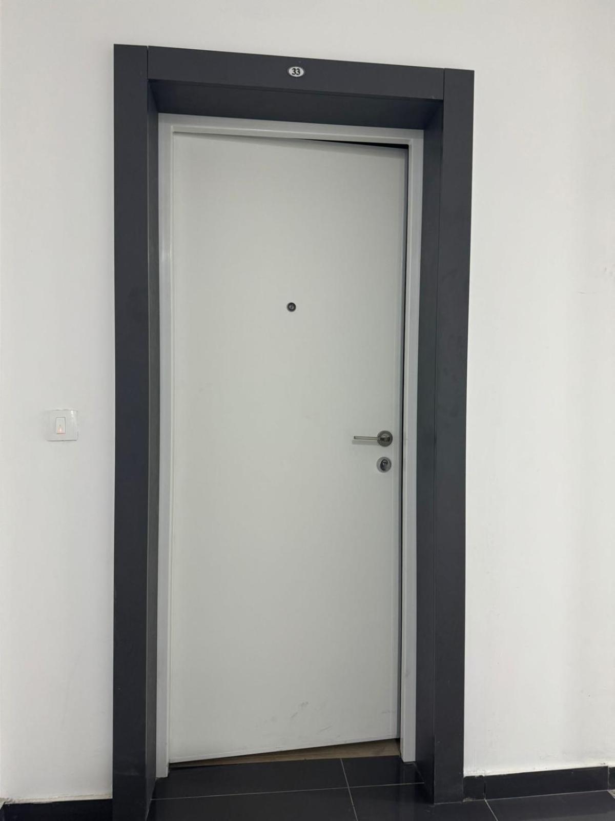 Modern One Bedroom